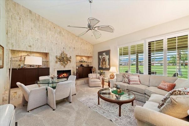 Fireplace, Interior, Living room