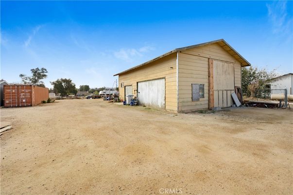 Backyard, Detached Garage, Exterior