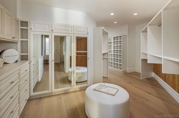 Interior, Recessed Lighting, Walk-in Closets, Wood Texture Flooring