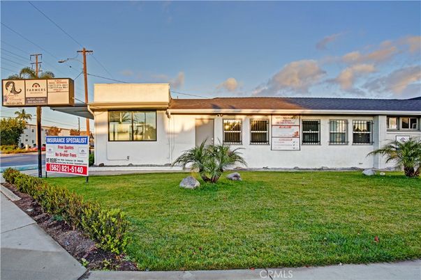 Attached, Backyard, Exterior, Facade, Ranch