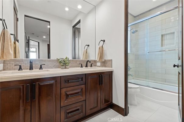 Bathroom, Dual Sink Vanities, Glass Shower, Interior, Recessed Lighting