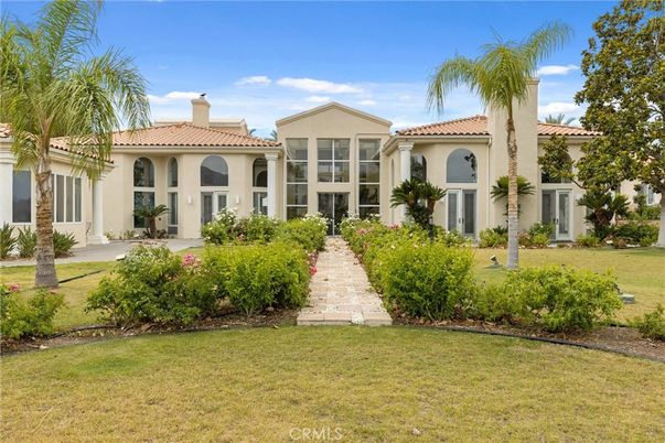 Backyard, Exterior, Facade, Mediterranean
