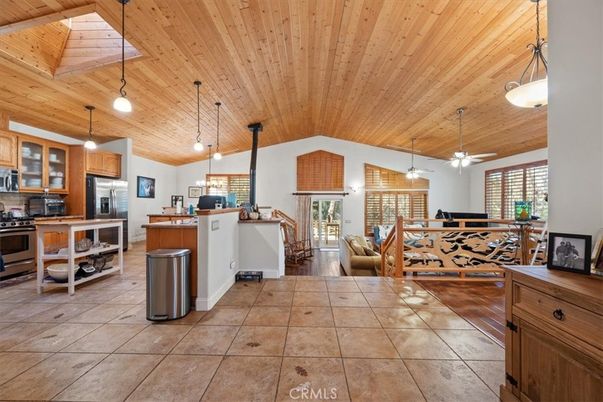 Dining room, Interior, Kitchen, Pendant Lights, Stainless Steel Appliances, Wooden Ceilings