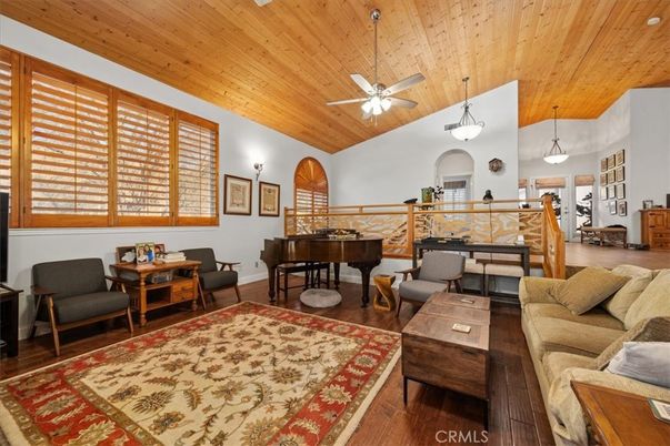 Dining room, Interior, Living room, Pendant Lights, Piano, Wooden Ceilings, Wood Texture Flooring