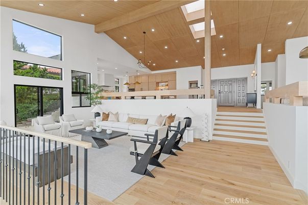 Interior, Kitchen, Living room, Pendant Lights, Recessed Lighting, Wooden Beams, Wooden Ceilings, Wood Texture Flooring