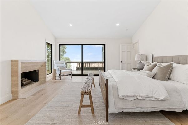 Bedroom, Fireplace, Interior, Recessed Lighting, Wood Texture Flooring