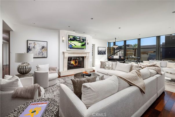 Dining room, Fireplace, Interior, Living room, Pendant Lights, Recessed Lighting, Wood Texture Flooring