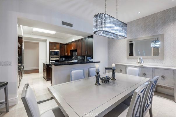 Chandelier, Dining room, Interior, Kitchen, Pendant Lights, Recessed Lighting, Stainless Steel Appliances