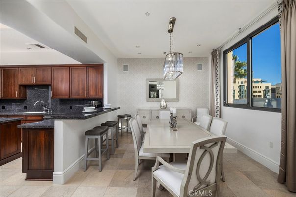 Dining room, Interior, Kitchen, Pendant Lights, Recessed Lighting