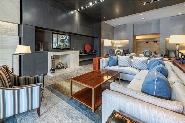 Fireplace, Interior, Living room, Recessed Lighting