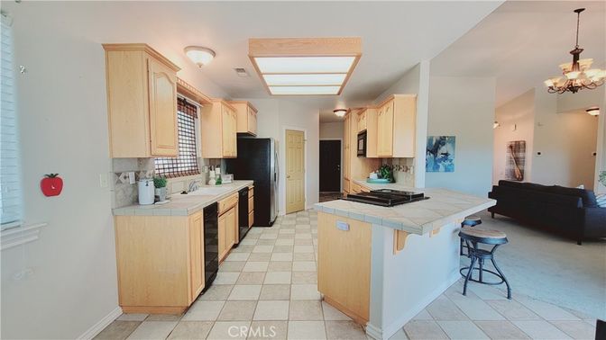 Chandelier, Interior, Kitchen, Pendant Lights, Tile Countertops