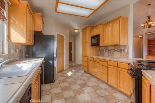 Chandelier, Interior, Kitchen, Tile Countertops
