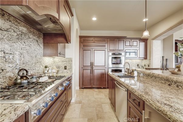 Interior, Kitchen, Pendant Lights, Recessed Lighting, Stainless Steel Appliances