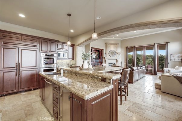 Fireplace, Interior, Kitchen, Living room, Pendant Lights, Recessed Lighting, Stainless Steel Appliances