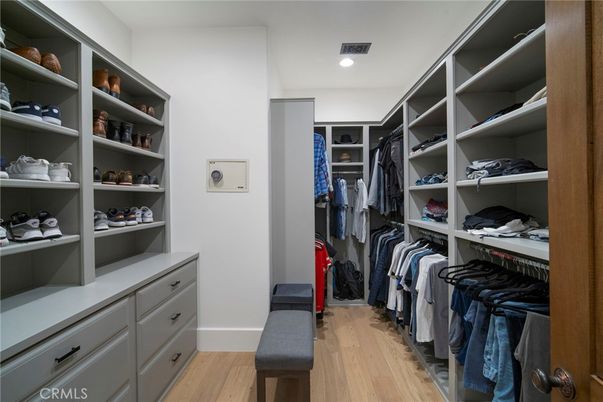 Interior, Recessed Lighting, Walk-in Closets, Wood Texture Flooring