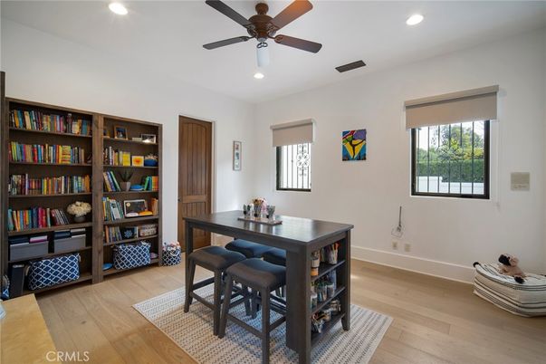 Dining room, Interior, Recessed Lighting, Wood Texture Flooring