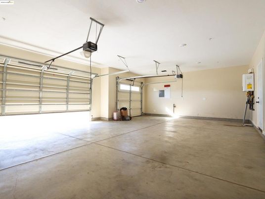 Garage, Interior, Recessed Lighting
