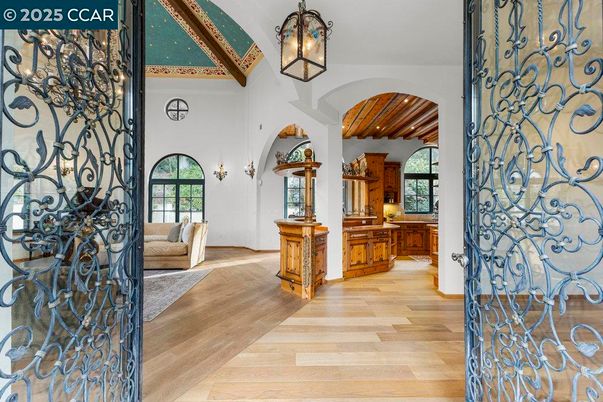 Interior, Recessed Lighting, Wooden Beams, Wooden Ceilings, Wood Texture Flooring