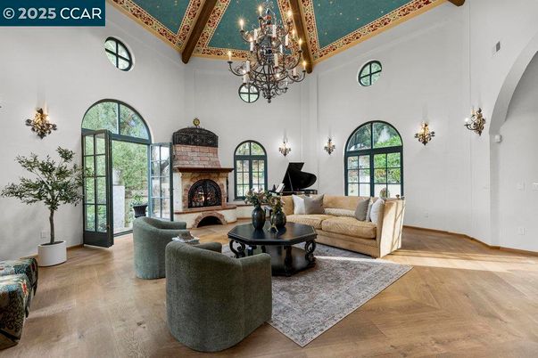 Chandelier, Fireplace, Interior, Living room, Piano, Wood Texture Flooring