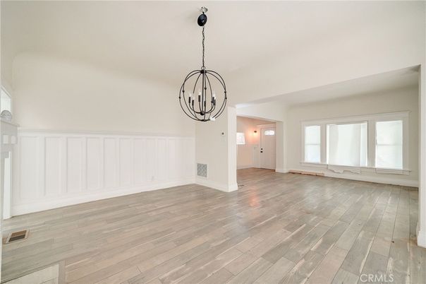 Empty room, Interior, Pendant Lights, Wood Texture Flooring