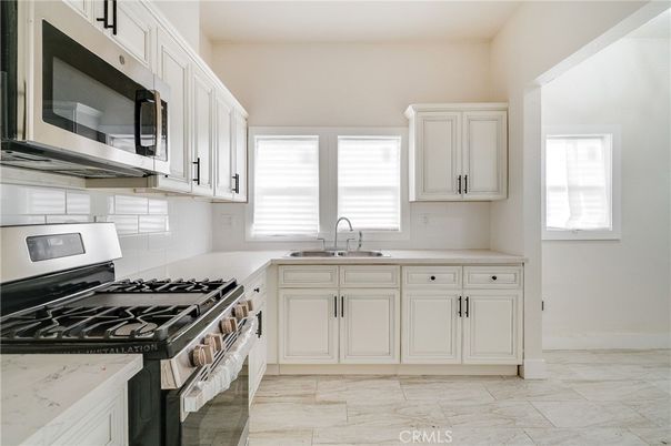 Interior, Kitchen, Stainless Steel Appliances