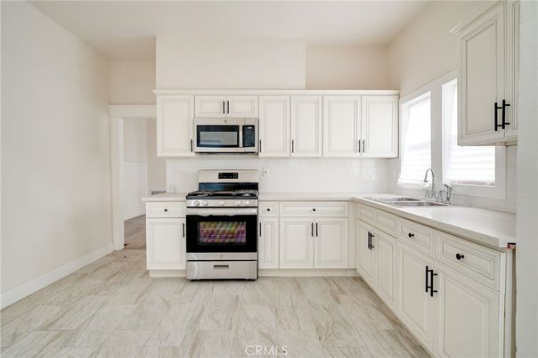 Interior, Kitchen, Marble, Stainless Steel Appliances