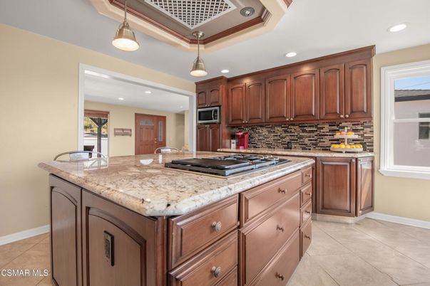 Interior, Kitchen, Pendant Lights, Recessed Lighting