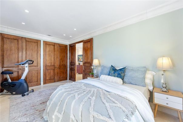 Bedroom, Fitness Equipment, Interior, Recessed Lighting