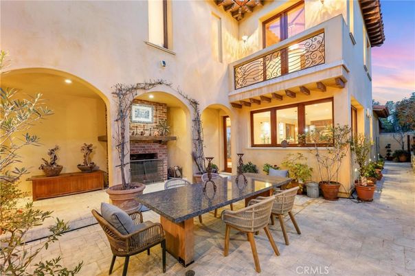 Exterior, Fireplace