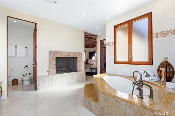 Bathroom, Fireplace, Interior, Recessed Lighting