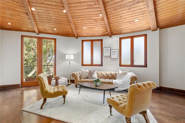 Interior, Living room, Recessed Lighting, Wooden Beams, Wooden Ceilings, Wood Texture Flooring