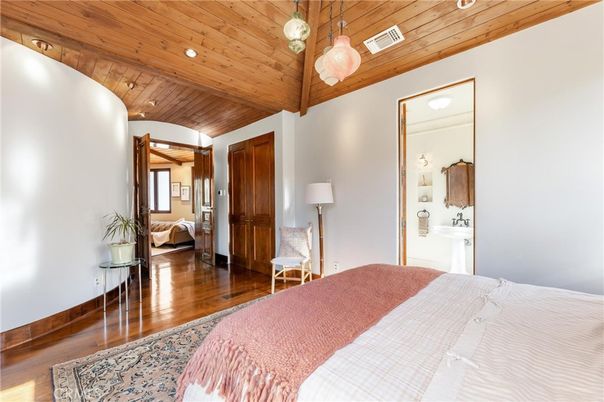 Bedroom, Interior, Pendant Lights, Recessed Lighting, Wooden Ceilings, Wood Texture Flooring