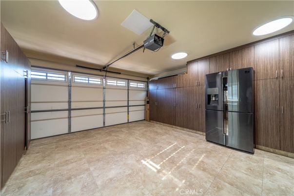 Garage, Interior, Recessed Lighting