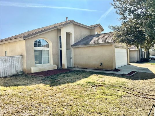 Backyard, Detached Garage, Exterior