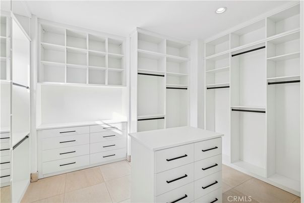 Interior, Recessed Lighting, Walk-in Closets