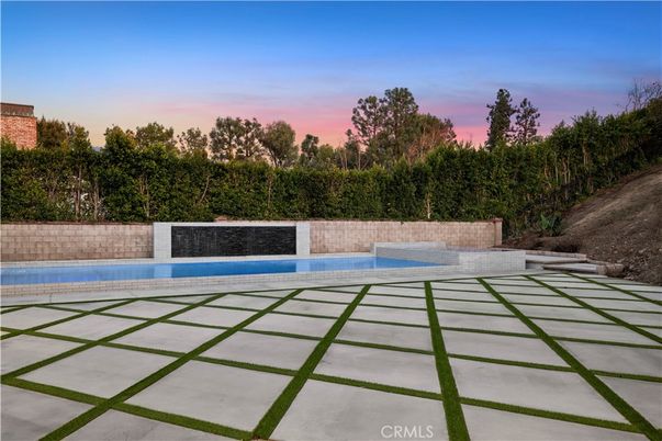 Exterior, Pool, Tennis Courts