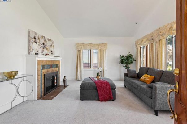 Fireplace, Interior, Living room
