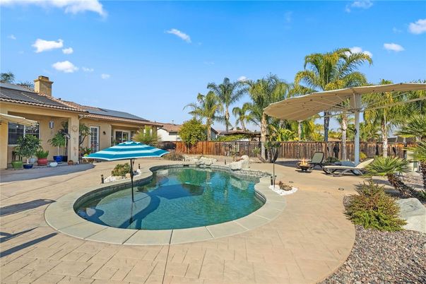 Exterior, Pool, Solar Panels