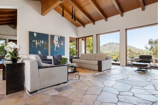 Interior, Living room, Recessed Lighting, Wooden Beams, Wooden Ceilings