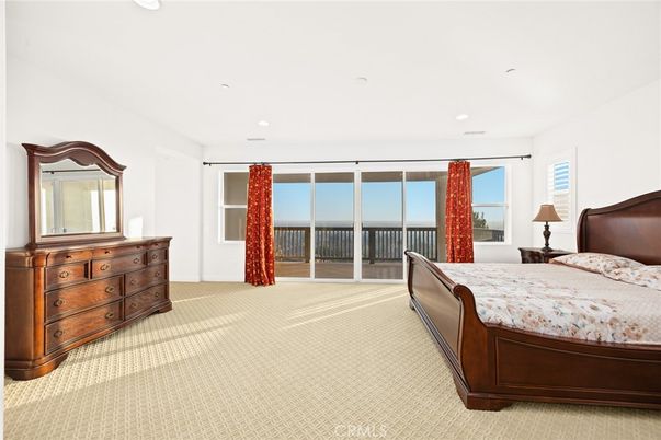 Bedroom, Interior, Recessed Lighting, Water