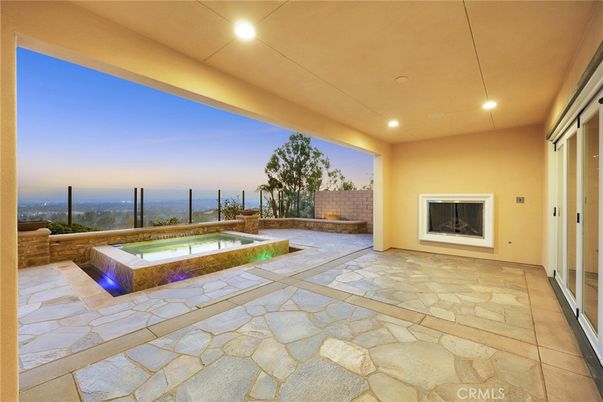 Exterior, Pool, Recessed Lighting