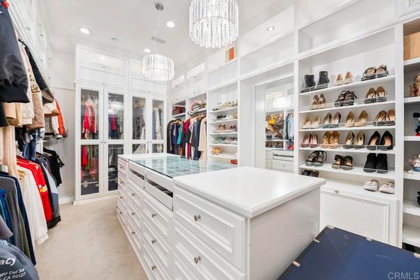 Interior, Recessed Lighting, Walk-in Closets