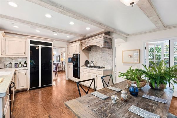 Dining room, Interior, Kitchen, Recessed Lighting, Stainless Steel Appliances, Wooden Beams, Wood Texture Flooring
