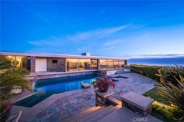 Exterior, Pool, Water