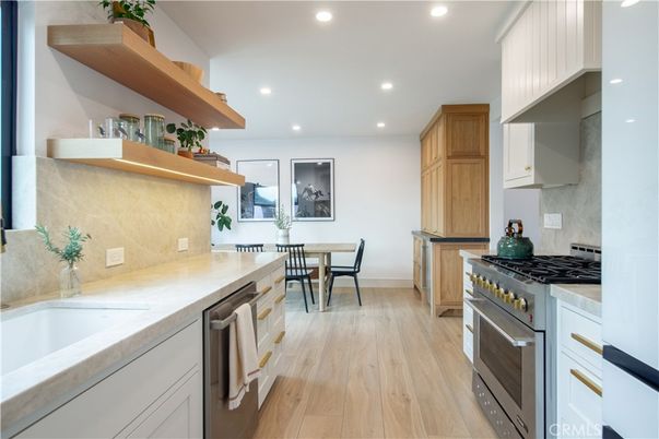Dining room, Interior, Kitchen, Recessed Lighting, Stainless Steel Appliances, Wood Texture Flooring