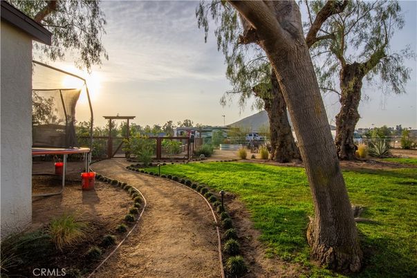 Backyard, Exterior, Playground