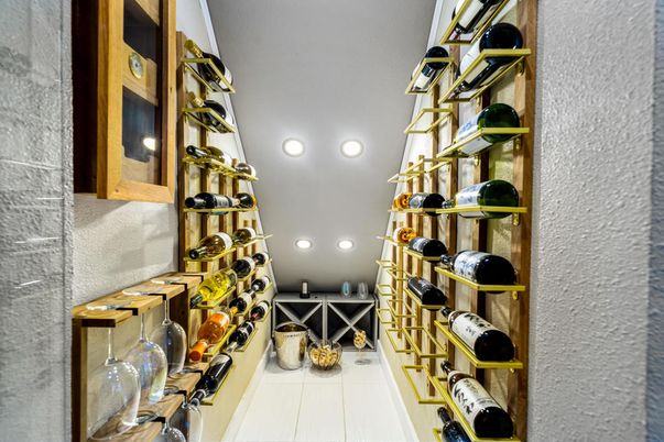 Interior, Recessed Lighting, Wine Storage