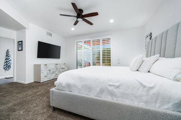 Bedroom, Interior, Recessed Lighting