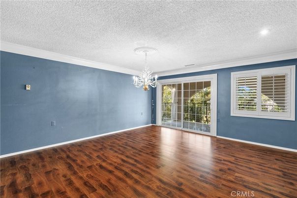 Chandelier, Empty room, Interior, Recessed Lighting, Wood Texture Flooring