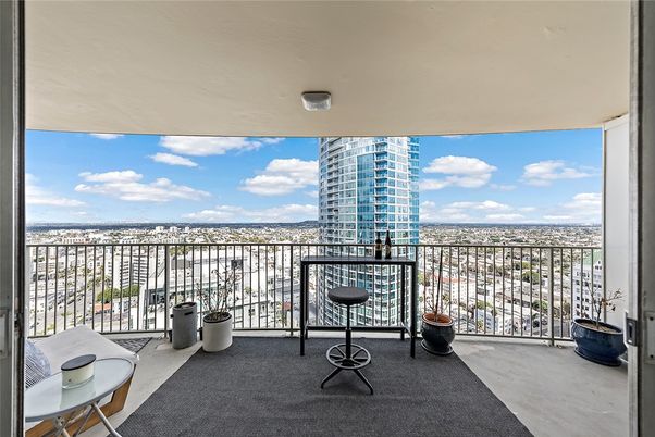 Exterior, Interior, Other, Skyline